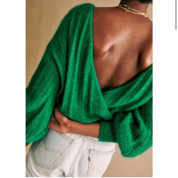 ✨Sezane Cristina Sweater - Picture 2 of 8